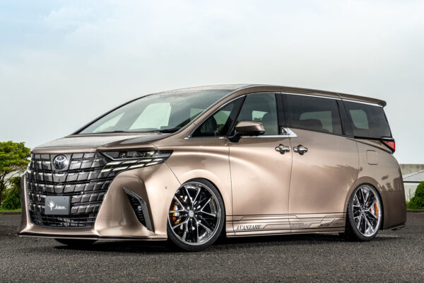 40ALPHARD